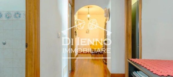 4 rooms Apartment in Rome, Italy No. 286760 11