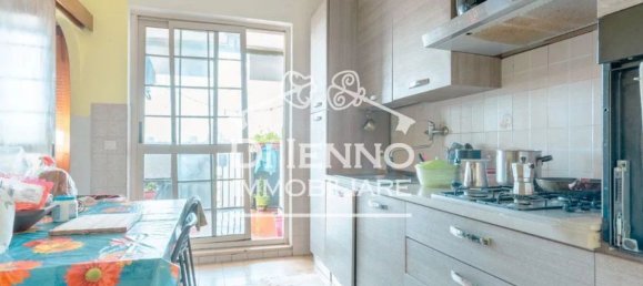 4 rooms Apartment in Rome, Italy No. 286760 13