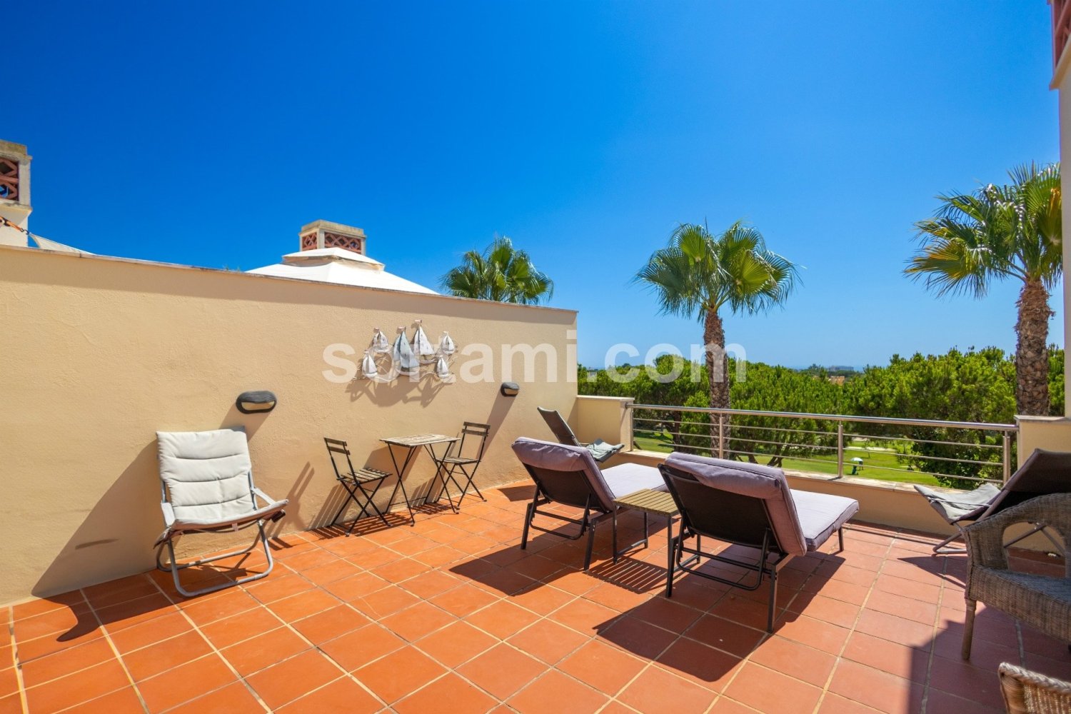 4 bedrooms Villa in Quarteira, Portugal No. 221396