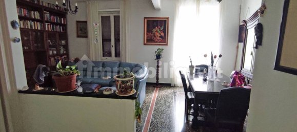 2 chambres Appartement à Genoa, Italy No. 266635 10