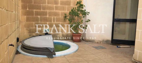 4 غرف نوم طابقين في Naxxar, Malta رقم 11232 17