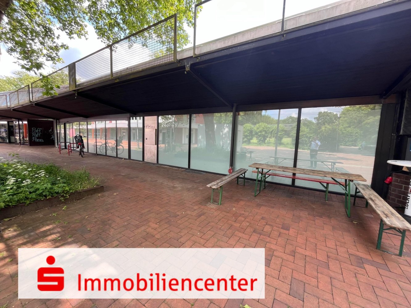 Propriété commerciale à Recklinghausen, Germany 339m² No. 148194