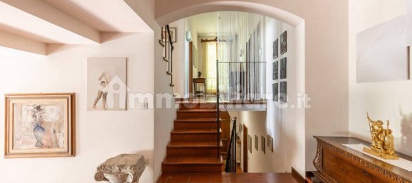 Вилла с 4 спальнями в Фузиньяно, Италия № 351894 9