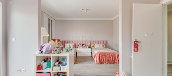 4 Schlafzimmer Villa in Cascais, Portugal, Nr. 201771 21