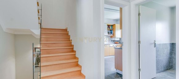 4 Schlafzimmer Villa in Cascais, Portugal, Nr. 201771 38