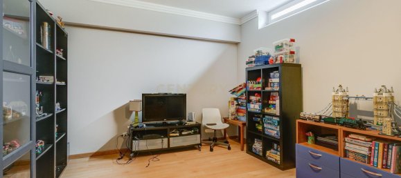 4 Schlafzimmer Villa in Cascais, Portugal, Nr. 201771 40