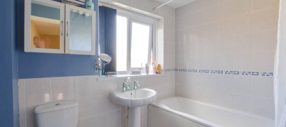 3 bedrooms House in Trowbridge, United Kingdom No. 13705 16