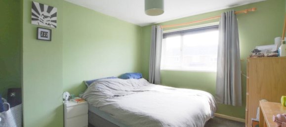 3 bedrooms House in Trowbridge, United Kingdom No. 13705 13