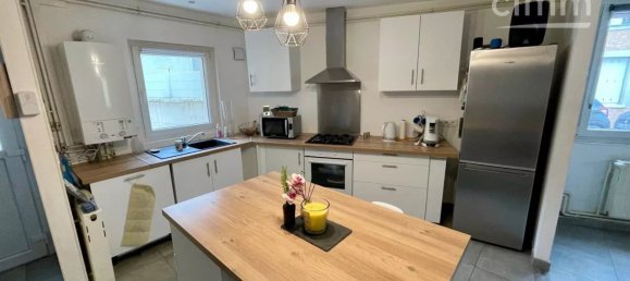 Дом с 3 спальнями в Сюри-ле-Конталь, Франция № 333170 3