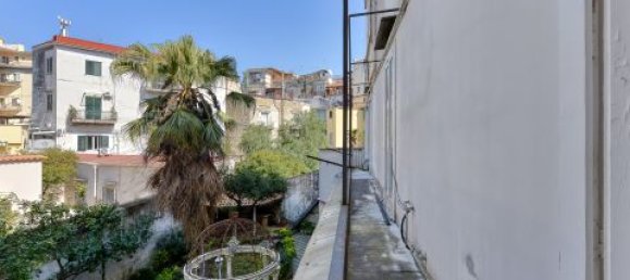 6 bedrooms Apartment in Naples, Italy No. 138898 25