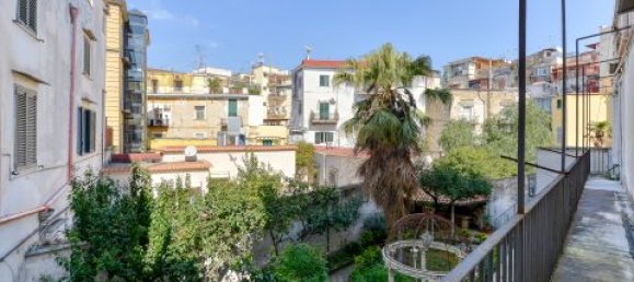 6 bedrooms Apartment in Naples, Italy No. 138898 26