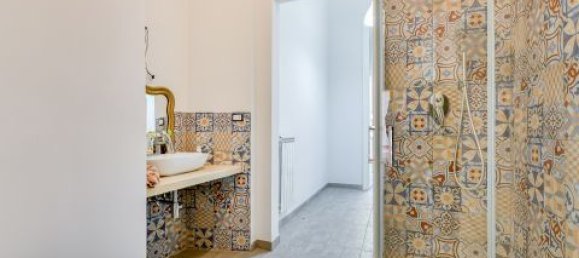 6 bedrooms Apartment in Naples, Italy No. 138898 27