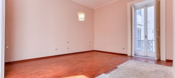 6 bedrooms Apartment in Naples, Italy No. 138898 22