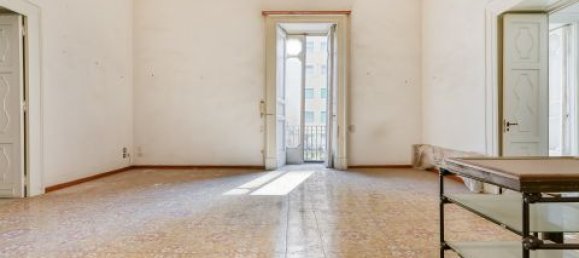 6 bedrooms Apartment in Naples, Italy No. 138898 14