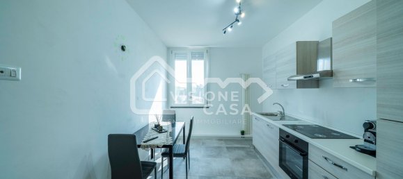 2 Schlafzimmer Wohnung in Reggio Emilia, Italy, Nr. 330641 8