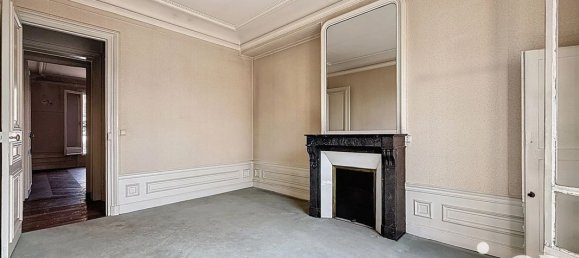 3 bedrooms Apartment in Paris, France No. 334977 13