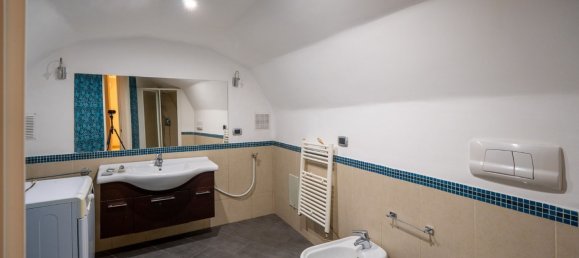 3 bedrooms Apartment in Naples, Italy No. 376473 11