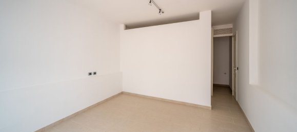 3 bedrooms Apartment in Naples, Italy No. 376473 14