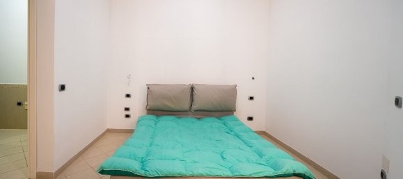 3 bedrooms Apartment in Naples, Italy No. 376473 7