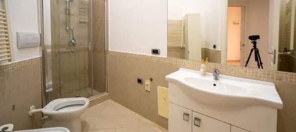 3 bedrooms Apartment in Naples, Italy No. 376473 10