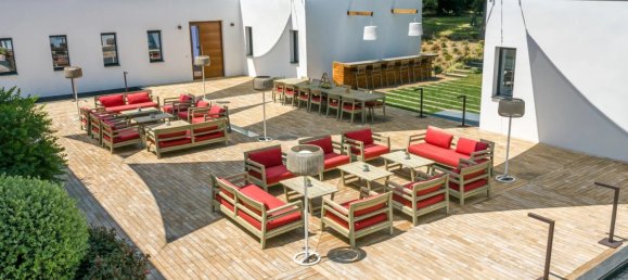 8 bedrooms Villa in Antibes, France No. 196673 3