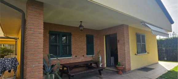 Квартира с 4 комнатами в Беллария Иджеа Марина, Италия № 12111 25