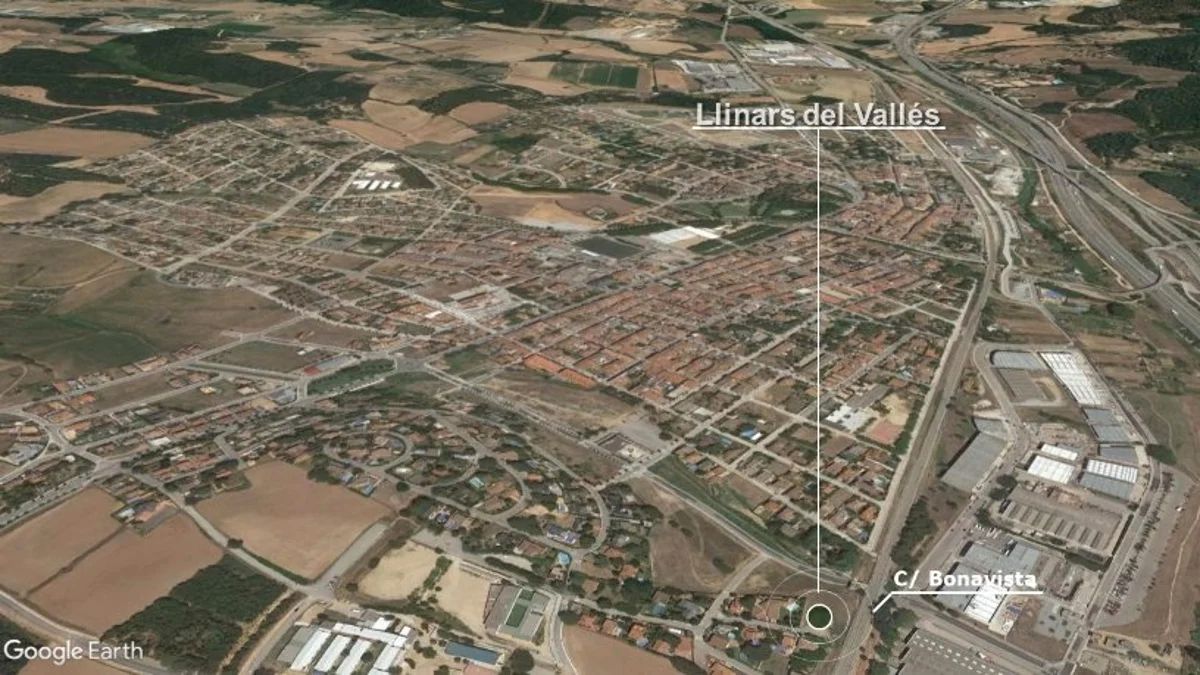 603m² Land in Llinars Del Valles, Spain No. 142388