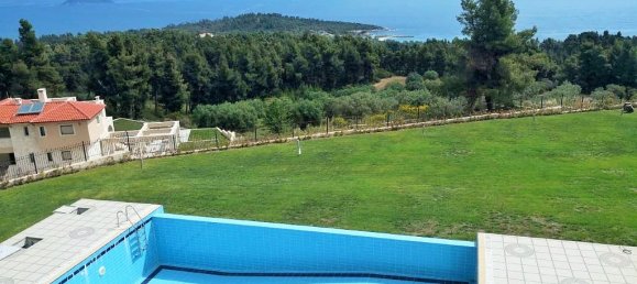 7 bedrooms Villa in Chalkidiki, Greece No. 6746 21
