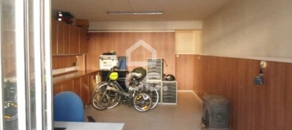 4 Schlafzimmer Doppelhaus in Corroios, Portugal, Nr. 80972 22