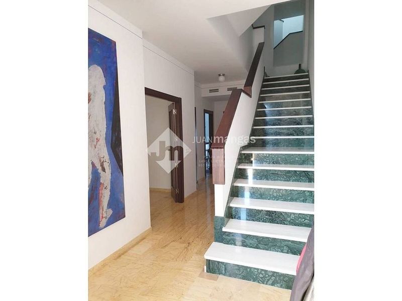 5 bedrooms House in Cordoba, Spain No. 228057