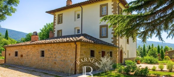  Castillos de 15 dormitorios en Cortona, Italy No. 358180 5