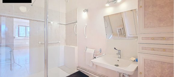 4 chambres Appartement à Courbevoie, France No. 167877 7