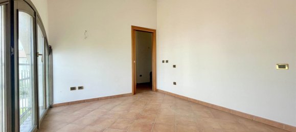4 rooms House in Borgo Virgilio, Italy No. 269758 25