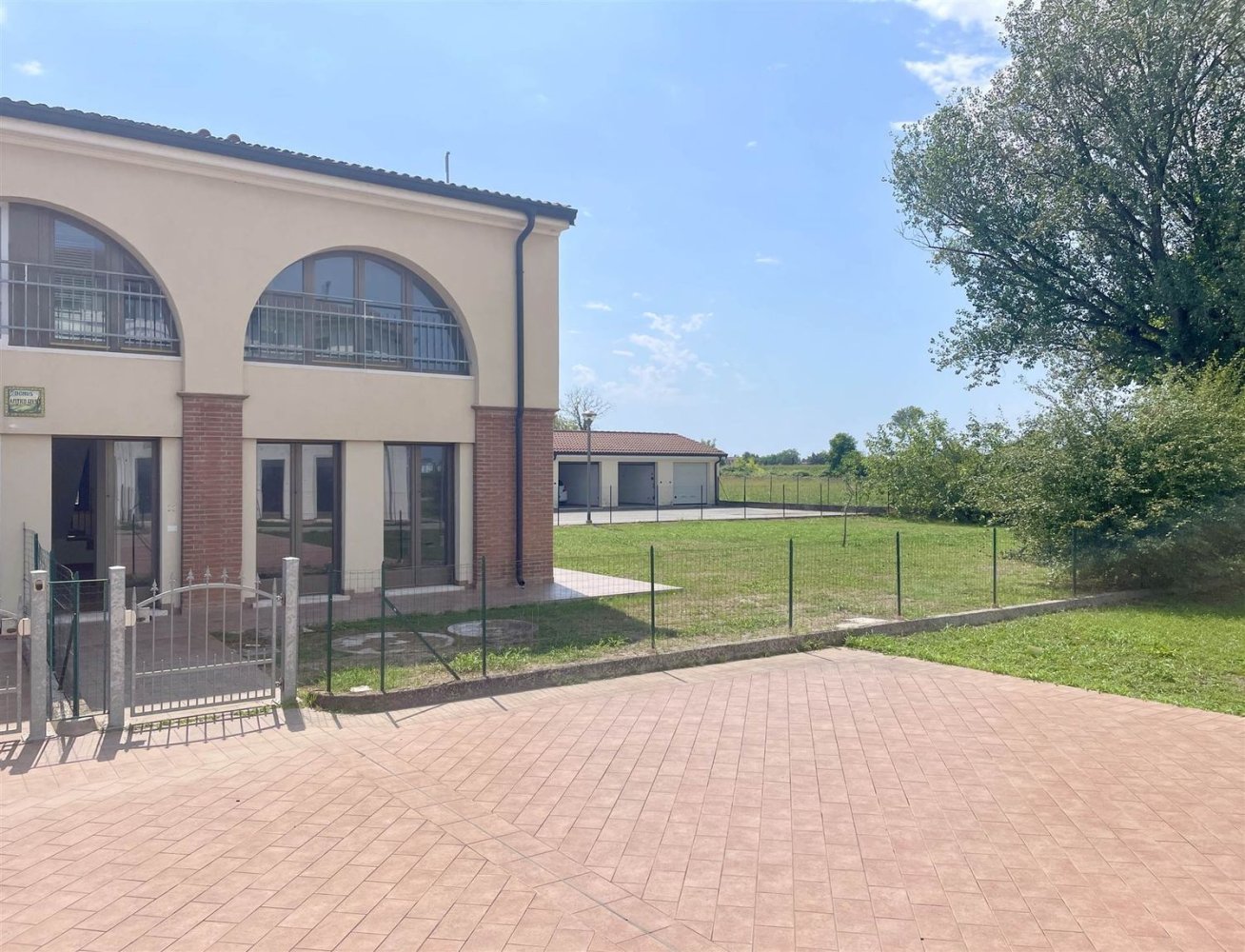 4 rooms House in Borgo Virgilio, Italy No. 269758