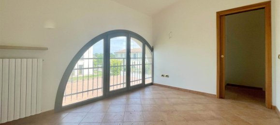 4 rooms House in Borgo Virgilio, Italy No. 269758 24