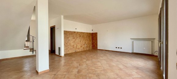 4 rooms House in Borgo Virgilio, Italy No. 269758 9