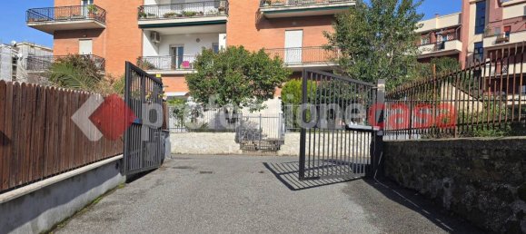 85m² Garage in Rome, Italy No. 53530 26