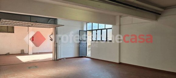 85m² Garage in Rome, Italy No. 53530 17