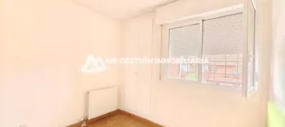 Таунхаус с 4 спальнями в Мадрид, Испания № 138315 16