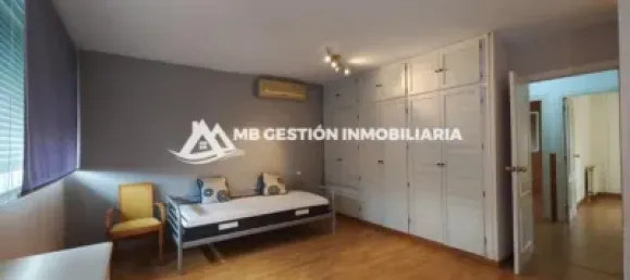 Таунхаус с 4 спальнями в Мадрид, Испания № 138315 3