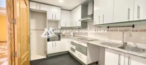 Таунхаус с 4 спальнями в Мадрид, Испания № 138315 42