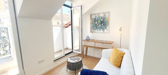 2 bedrooms Apartment in Lisbon, Portugal No. 33256 2