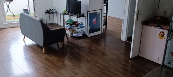 3 Schlafzimmer Doppelhaus in Bobigny, France, Nr. 189604 5