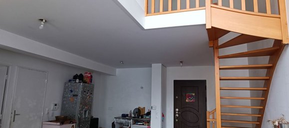 3 Schlafzimmer Doppelhaus in Bobigny, France, Nr. 189604 4