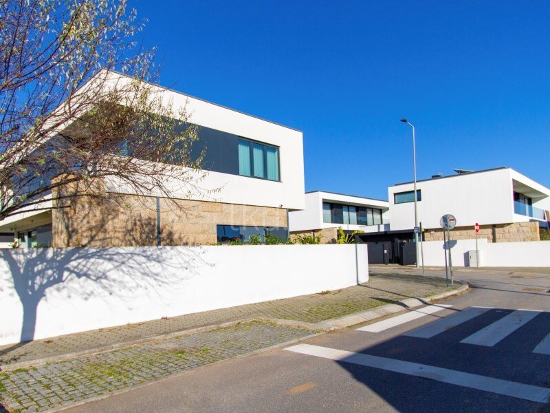 3 غرف نوم منزل في Vila Nova de Gaia, Portugal رقم 109555