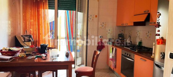 Apartamento de 3 dormitorios en Foggia, Italy No. 161664 5