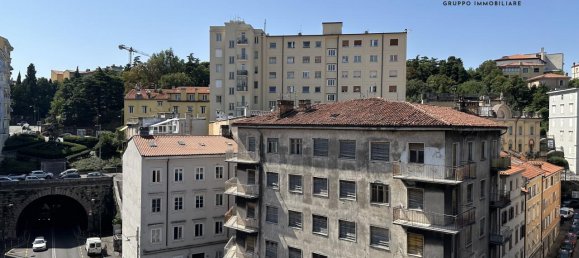 5-salle Appartement à Trieste, Italy No. 234408 70