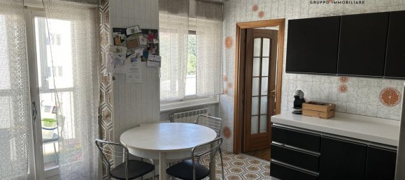 5-salle Appartement à Trieste, Italy No. 234408 16