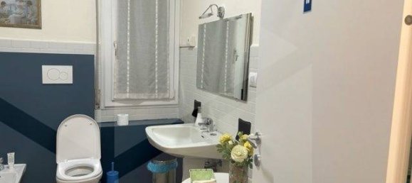 2 rooms Apartment in Bologna, Italy No. 27519 10