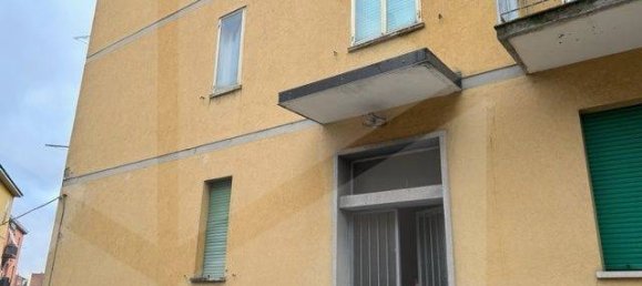 2 rooms Apartment in Bologna, Italy No. 27519 14